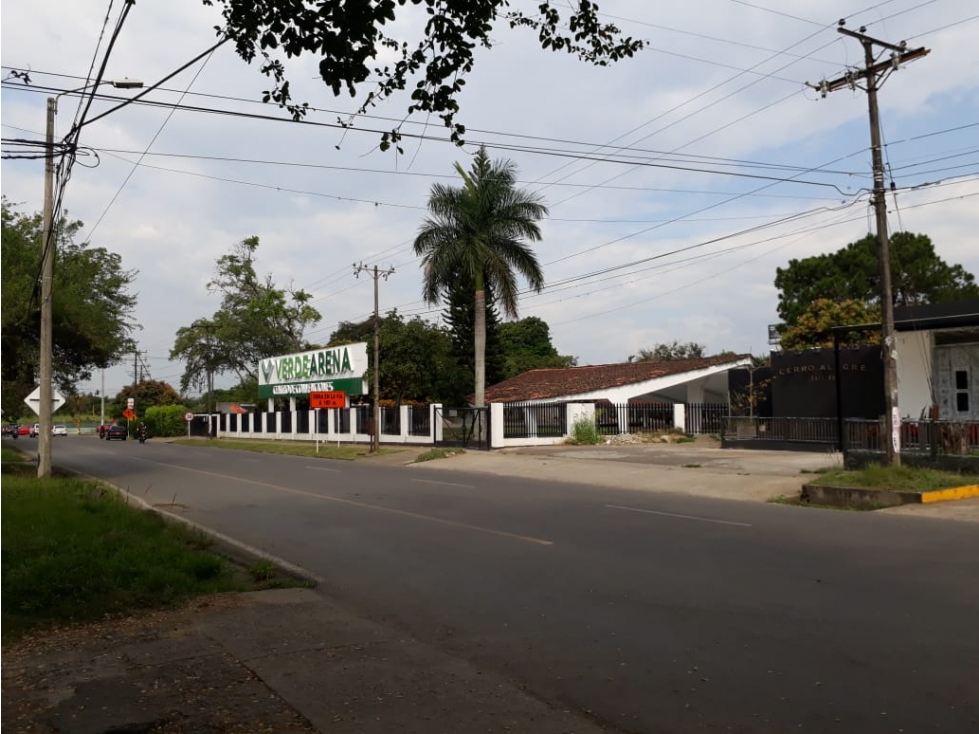 LOTE 2460 m2 EN VENTA VIA LA MARIA
