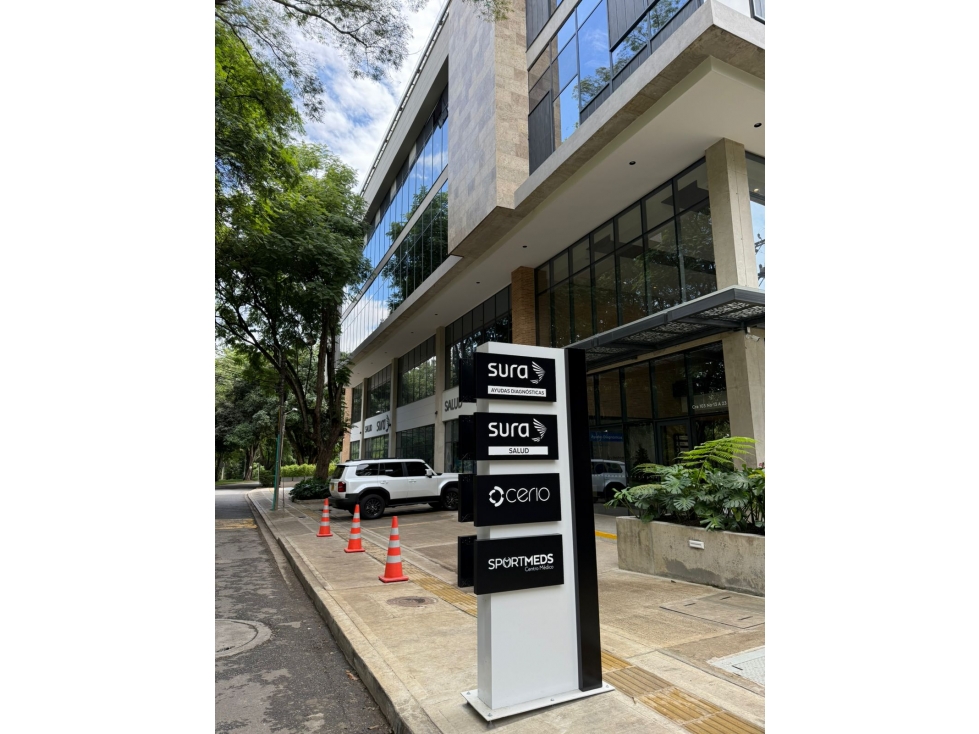 EDIFICIO ALQUILA PISO 2- AREA 970M2 CIUDAD JARDIN