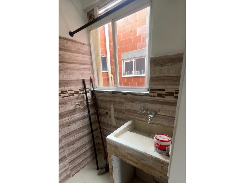 VENDO APARTAMENTO CERCA AL VIADUCTO DOSQUEBRADAS — foto 4