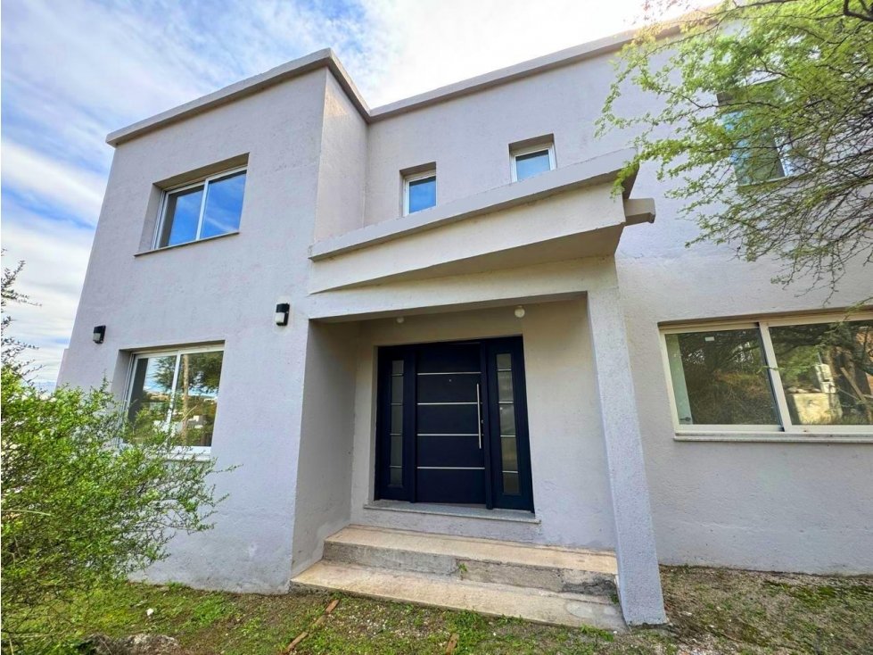VENTA CASA EN MAYU SUMAJ LOMAS DEL REY BARRIO CERRADO - 1