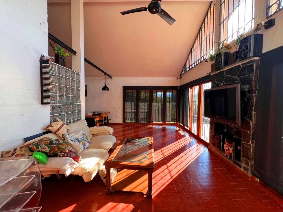 VENTA CASA COSTA AZUL FRENTE AL LAGO