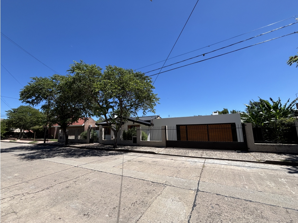 VENTA CASA APTA CRÉDITO EN MANANTIALES CARLOS PAZ - 3