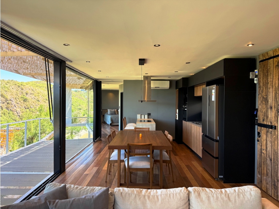 Venta Casa moderna con vista | Arquitectura única y entorno natural — foto 6