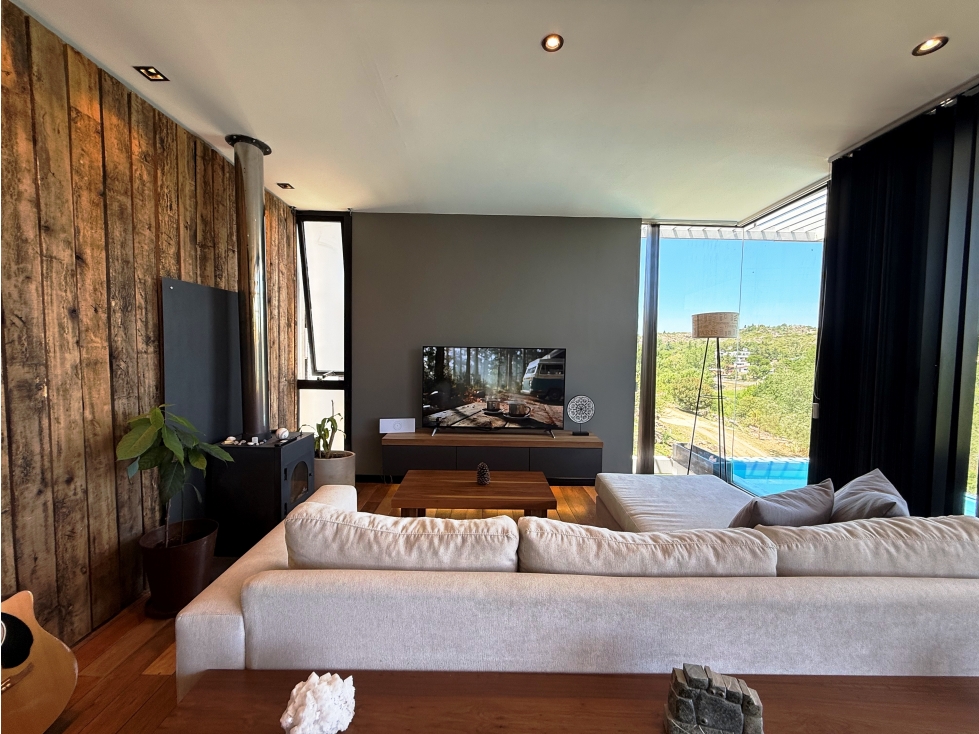 Venta Casa moderna con vista | Arquitectura única y entorno natural — foto 5