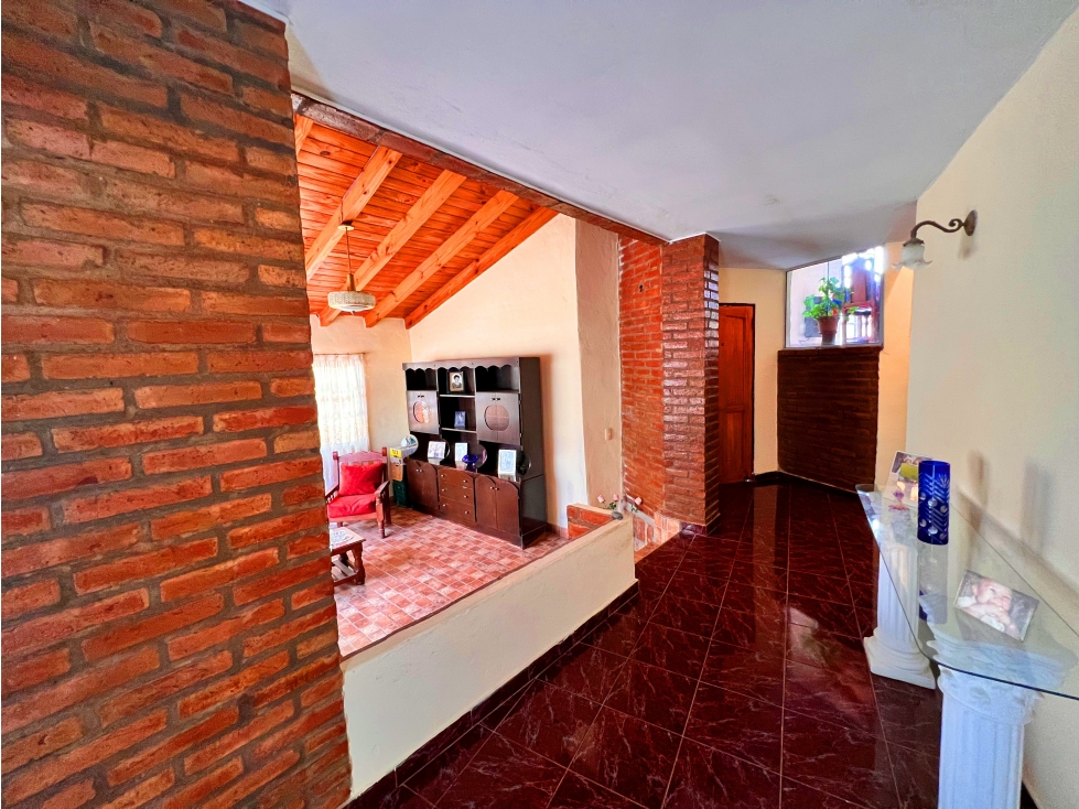VENTA CASA CARLOS PAZ A 40 METROS DEL RIO ATENCION RETASADA — foto 4