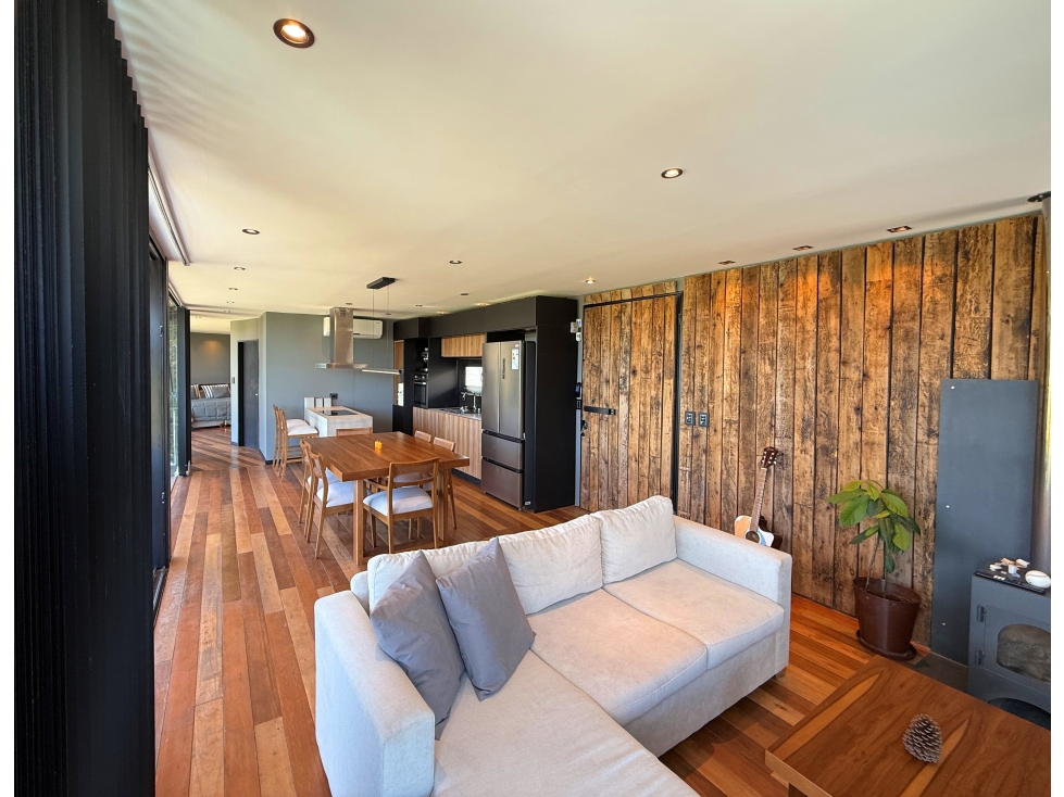 Venta Casa moderna con vista | Arquitectura única y entorno natural