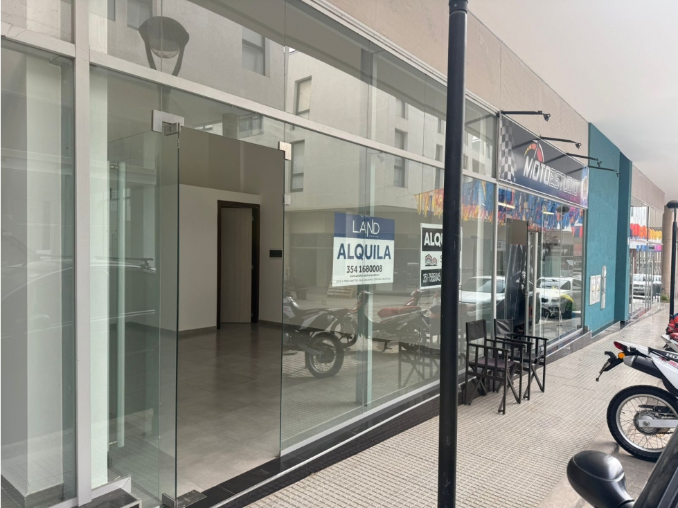 VENTA Y ALQUILER DE LOCAL COMERCIAL EN PASEO QUATTRO - 5