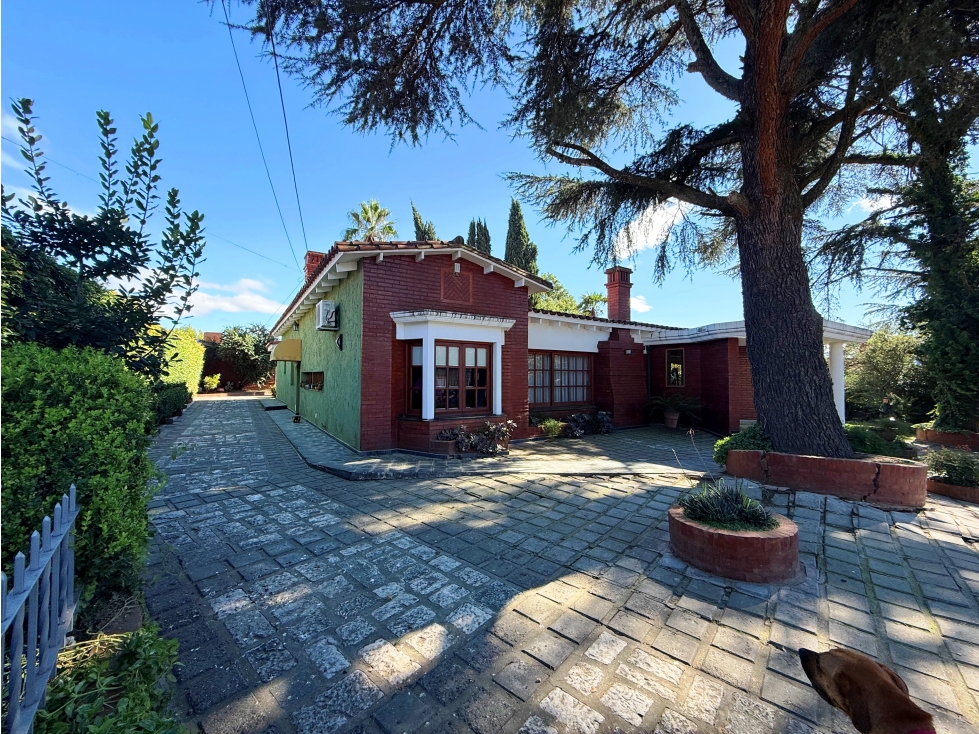 VENTA CASA CENTRO CARLOS PAZ 7 DORM 6 BAÑOS - 6