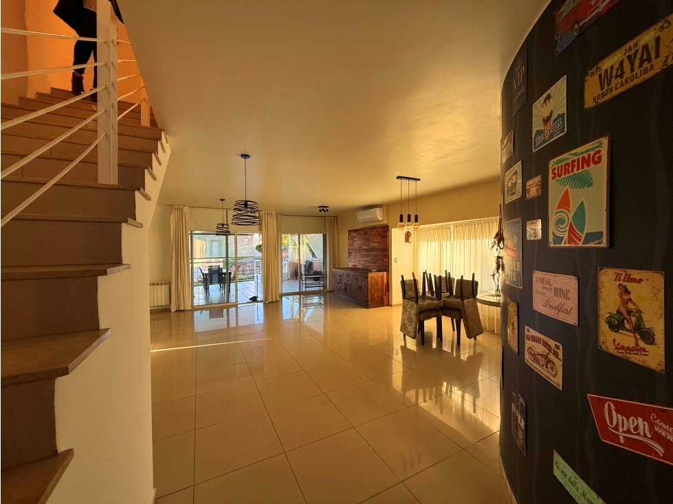 VENTA Y ALQUILER DEPARTAMENTO DE CATEGORÍA EN CARLOS PAZ - 5