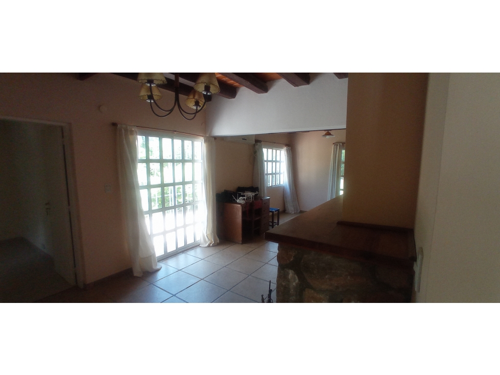 VENTA HERMOSÍSIMA CASA MUY BIEN UBICADA EN VILLA GIARDINO - 5