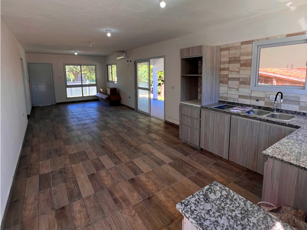 VENTA CASA PARQUE SIQUIMAN A ESTRENAR SOBRE RUTA 38 HERMOSA - 6