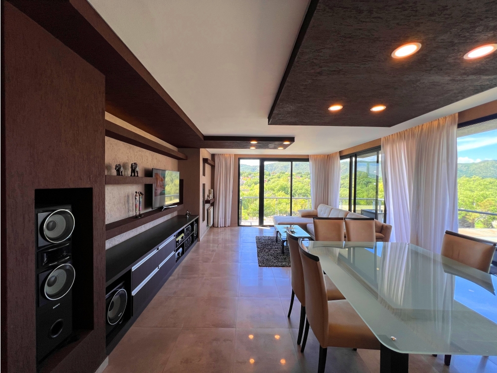 VENTA CASA DE CATEGORÍA EN CARLOS PAZ, ALTOS DE CARLOS PAZ — foto 6