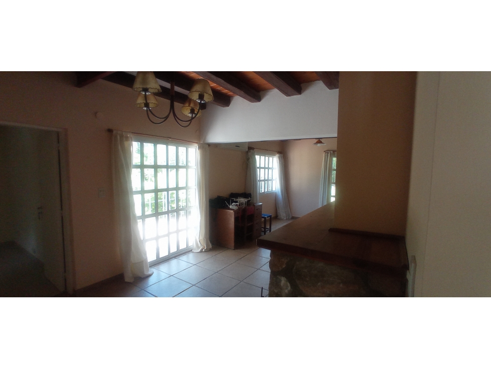 VENTA HERMOSÍSIMA CASA MUY BIEN UBICADA EN VILLA GIARDINO - 6