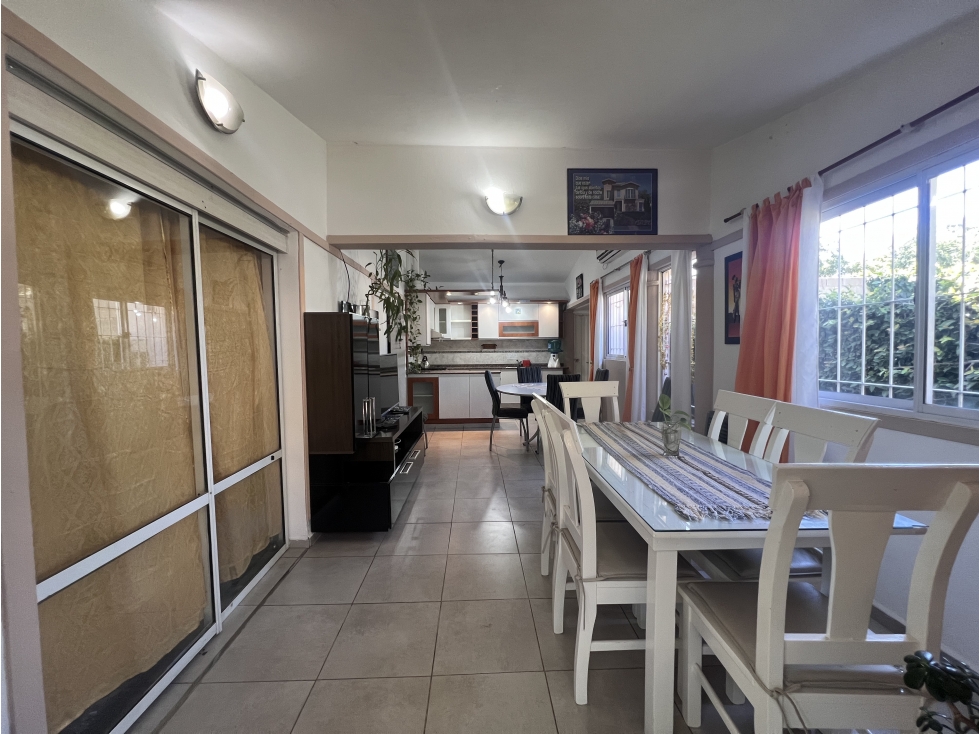 ALQUILER TEMPORARIO, PARA 8 PERSONAS, VILLA CARLOS PAZ - 2