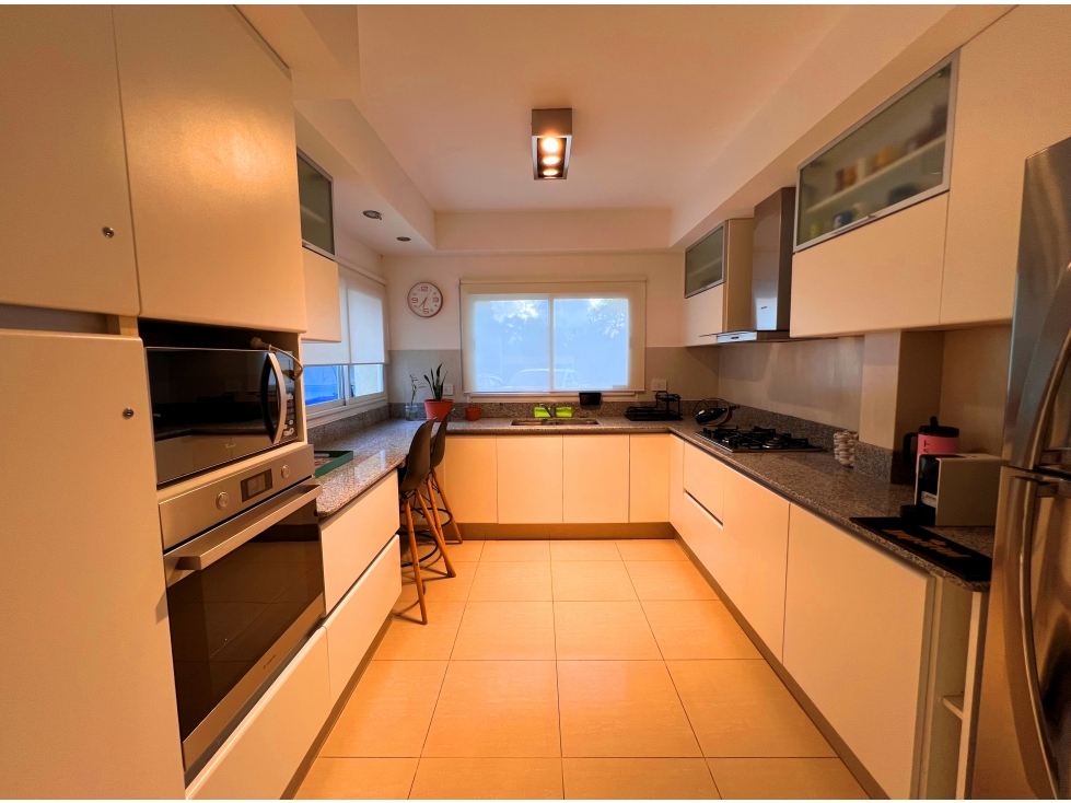 Venta Casa en Causana | 4 Dormitorios + Quincho | Calidad Premium - 4