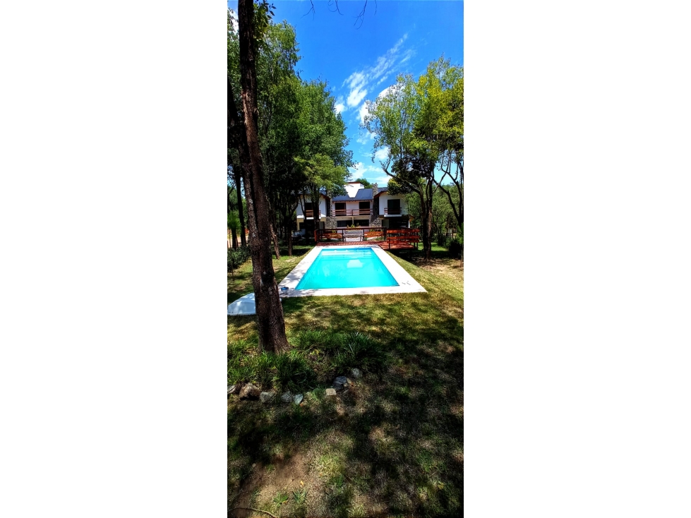 COMPLEJO DE CABAÑAS A ESTRENAR, EN VILLA GENERAL BELGRANO - 1