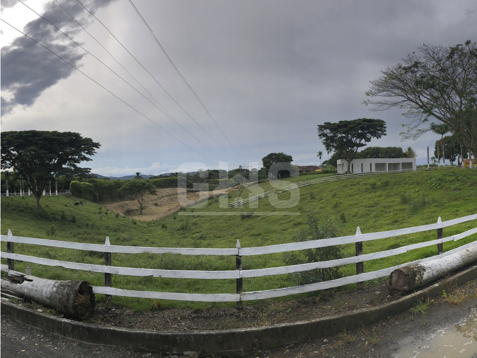 SE VENDE LOTE CAMPESTRE EN COFEE RESORT VIA CARTAGO - ALCALA - 1