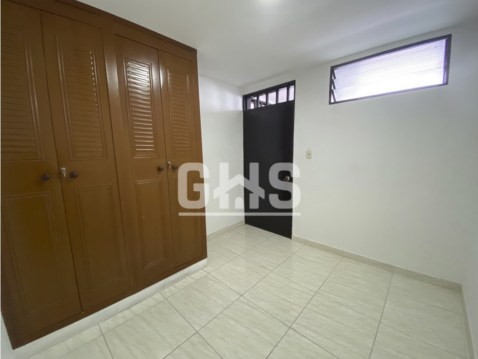 SE VENDE APARTAMENTO EN BARRIO EL PRADO CARTAGO - 4