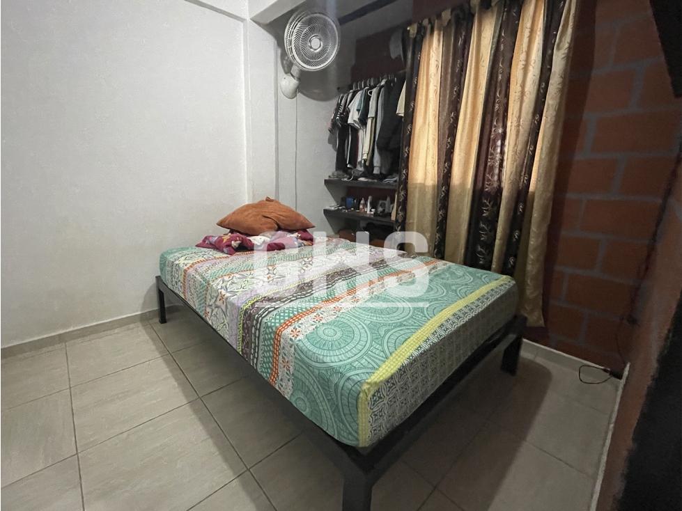 SE VENDE CASA DUPLEX EN BARRIO SAN CARLOS CARTAGO - 3