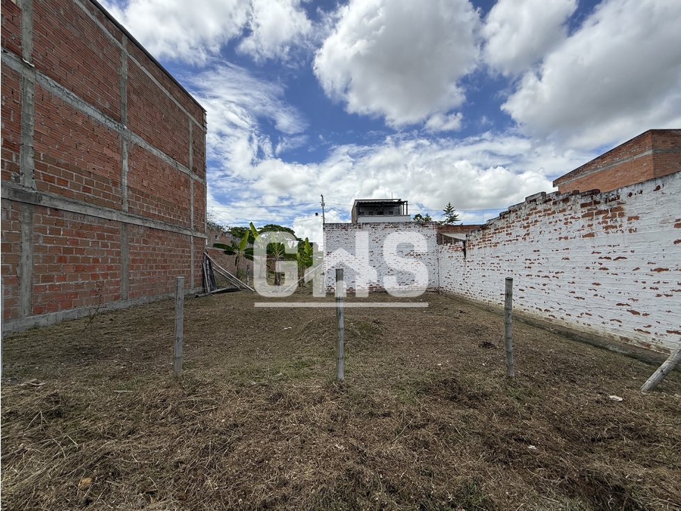SE VENDE LOTE EN NUEVA COLOMBIA CARTAGO - 1