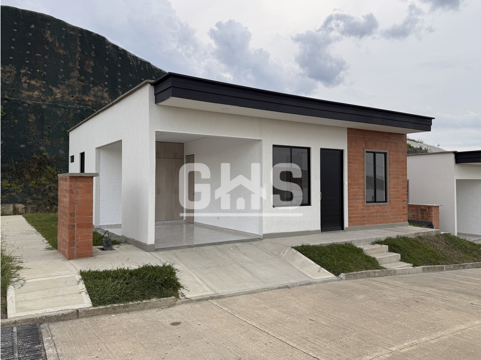 SE ARRIENDA CASA EN VILLA ESTAMPA ANSERMANUEVO