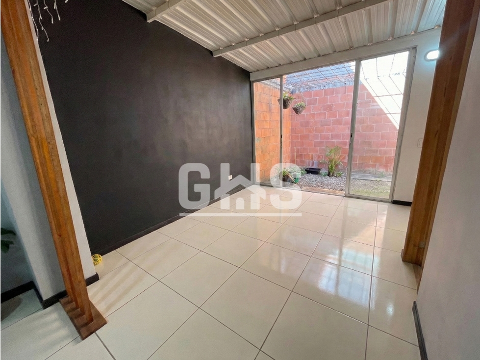 CASA EN VENTA BARRIO EMAUS CARTAGO — foto 2