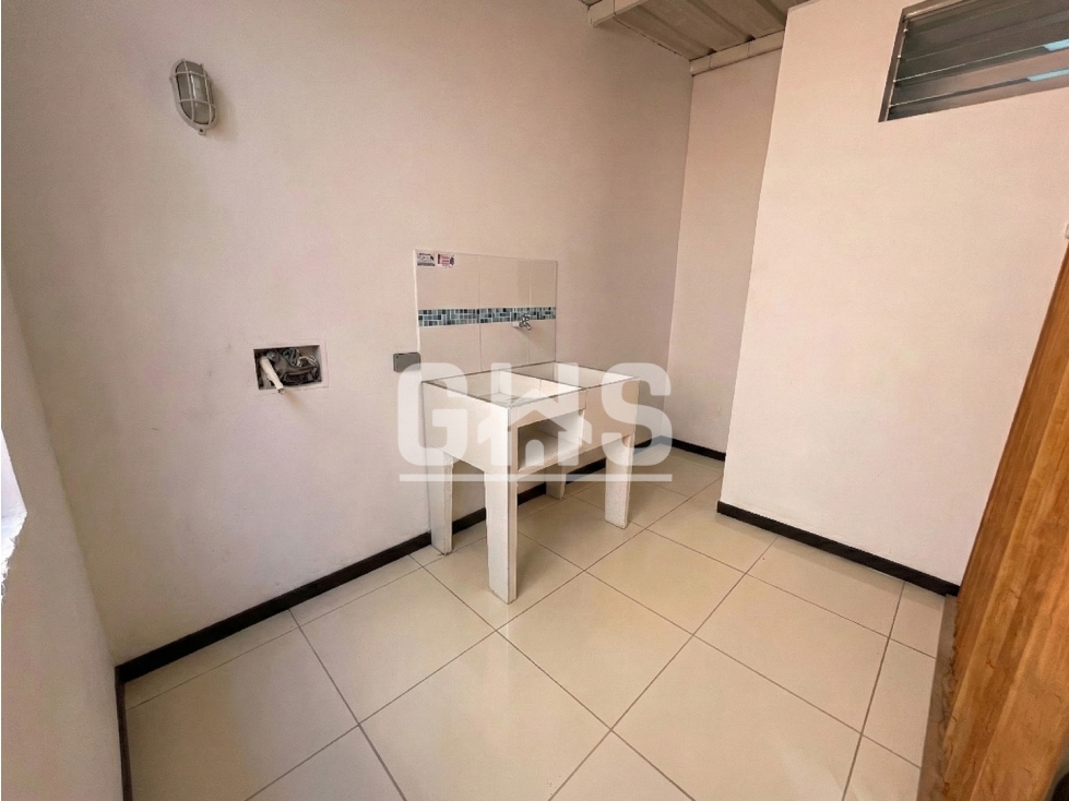 CASA EN VENTA BARRIO EMAUS CARTAGO — foto 4