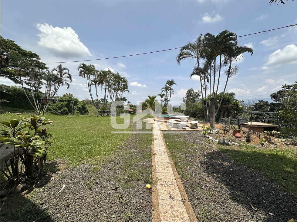 SE ALQUILA O SE VENDE CASA CAMPESTRE EN CONDOMINIO CASTILLA LA NUEVA — foto 2