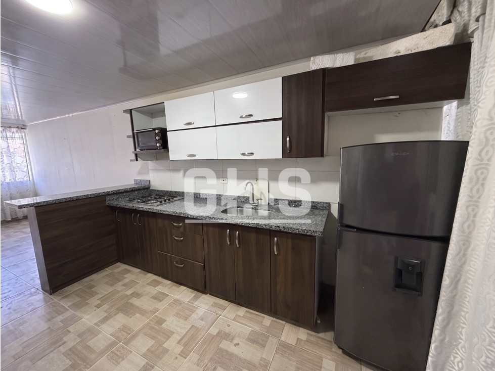SE VENDE CASA EN EL BARRIO BELLAVISTA CARTAGO — foto 2