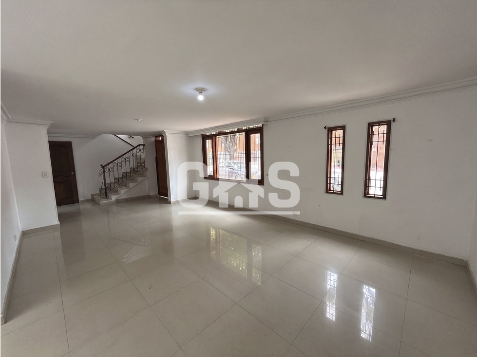 SE VENDE CASA EN EL BARRIO LA ISABELA CARTAGO — foto 2