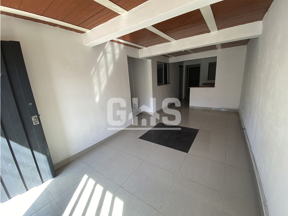SE VENDE CASA EN CONDOMINIO VILLA DEL ROBLE CARTAGO - 2