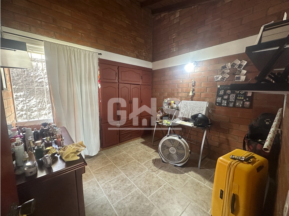 CASA EN VENTA BARRIO PRAGA CARTAGO — foto 5