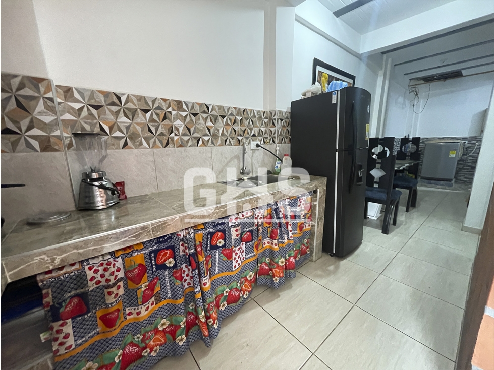 SE VENDE CASA DUPLEX EN BARRIO SAN CARLOS CARTAGO - 2