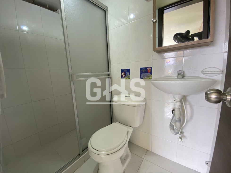 SE VENDE HOTEL DE 4 PISOS A PUERTA CERRADA EN CARTAGO - 6
