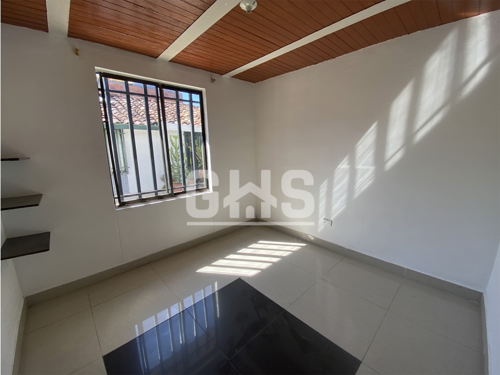 SE VENDE CASA EN CONDOMINIO VILLA DEL ROBLE CARTAGO - 4