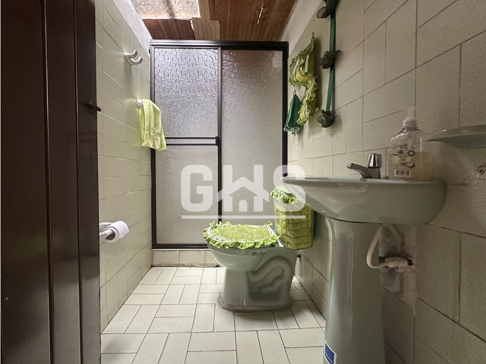 SE VENDE CASA EN BARRIO REPUBLICA DE FRANCIA CARTAGO — foto 5