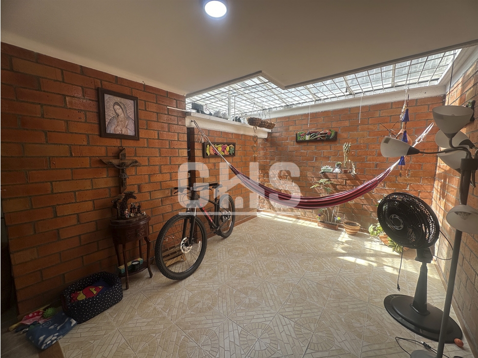 CASA EN VENTA BARRIO PRAGA CARTAGO — foto 2