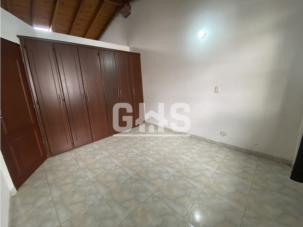 SE ARRIENDA APARTAMENTO EN EL CENTRO DE CARTAGO — foto 4