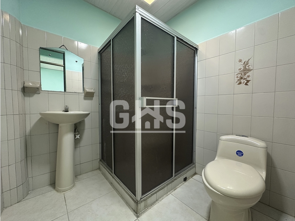 SE VENDE CASA EN EL BARRIO LOS ALPES CARTAGO — foto 6