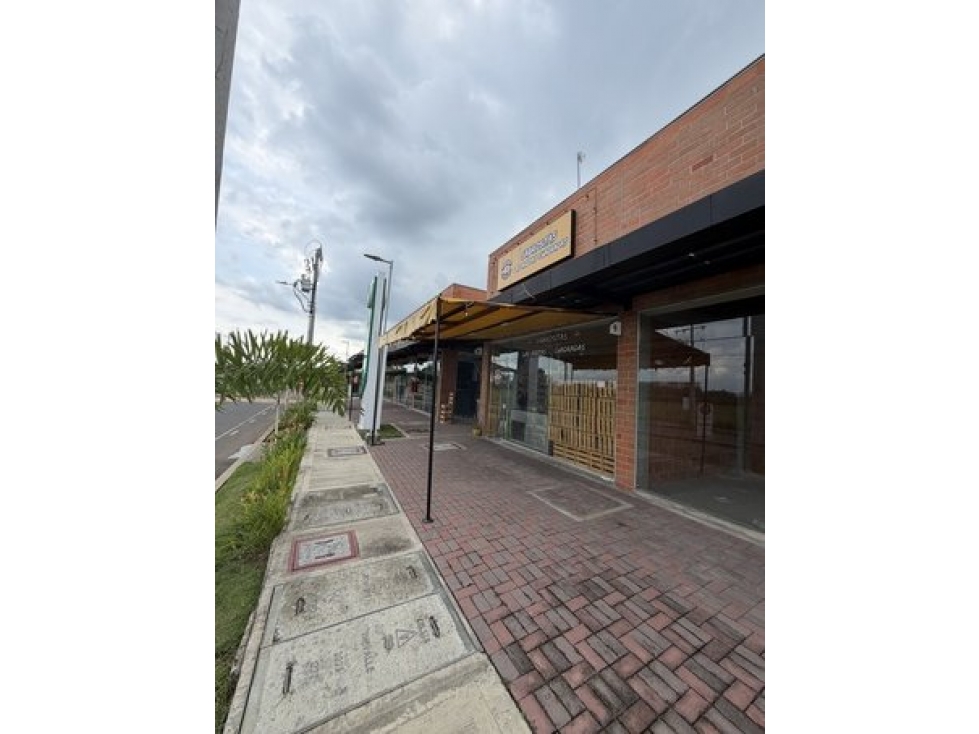 VENTA LOCAL - ALFAGUARA - 1