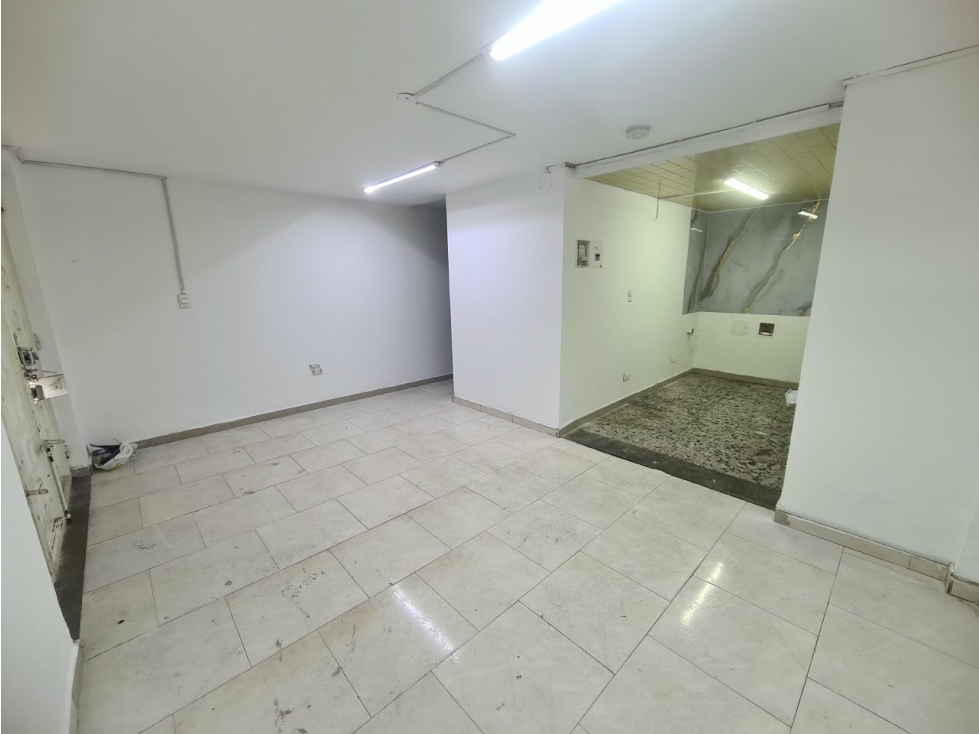 LOCAL 103 EN ARRIENDO FONTIBÓN BRR. ARABIA — foto 5