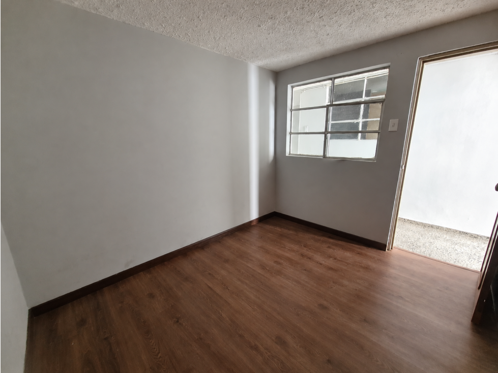 APARTAMENTO PRIMER PISO FONTIBON BRR. SANTANDER — foto 6