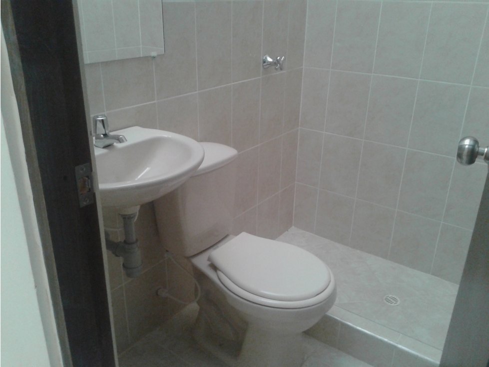 CASA COMERCIAL EN VENTA ATAHUALPA FONTIBON — foto 6
