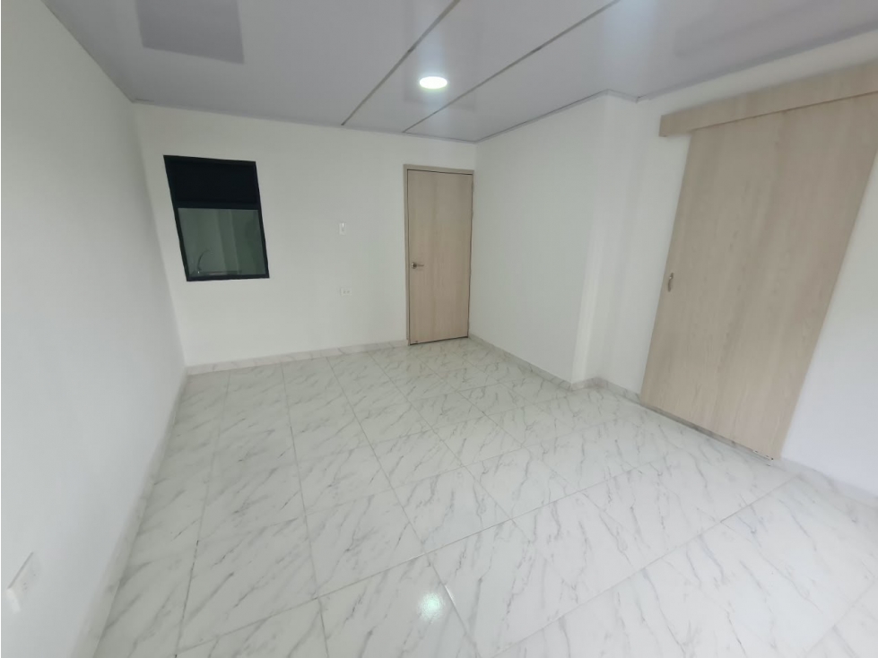 APARTAESTUDIO PISO 2 BRR. VILLEMAR - FONTIBÓN — foto 2
