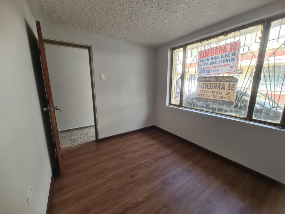 APARTAMENTO PRIMER PISO FONTIBON BRR. SANTANDER — foto 2