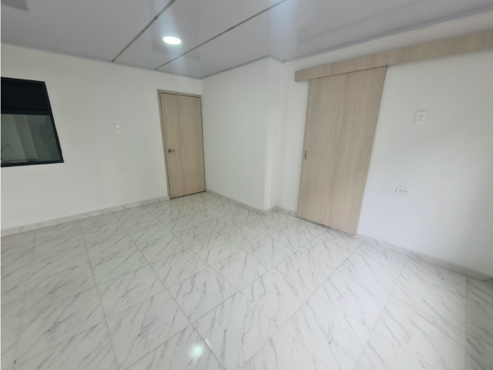APARTAESTUDIO PISO 2 BRR. VILLEMAR - FONTIBÓN — foto 3