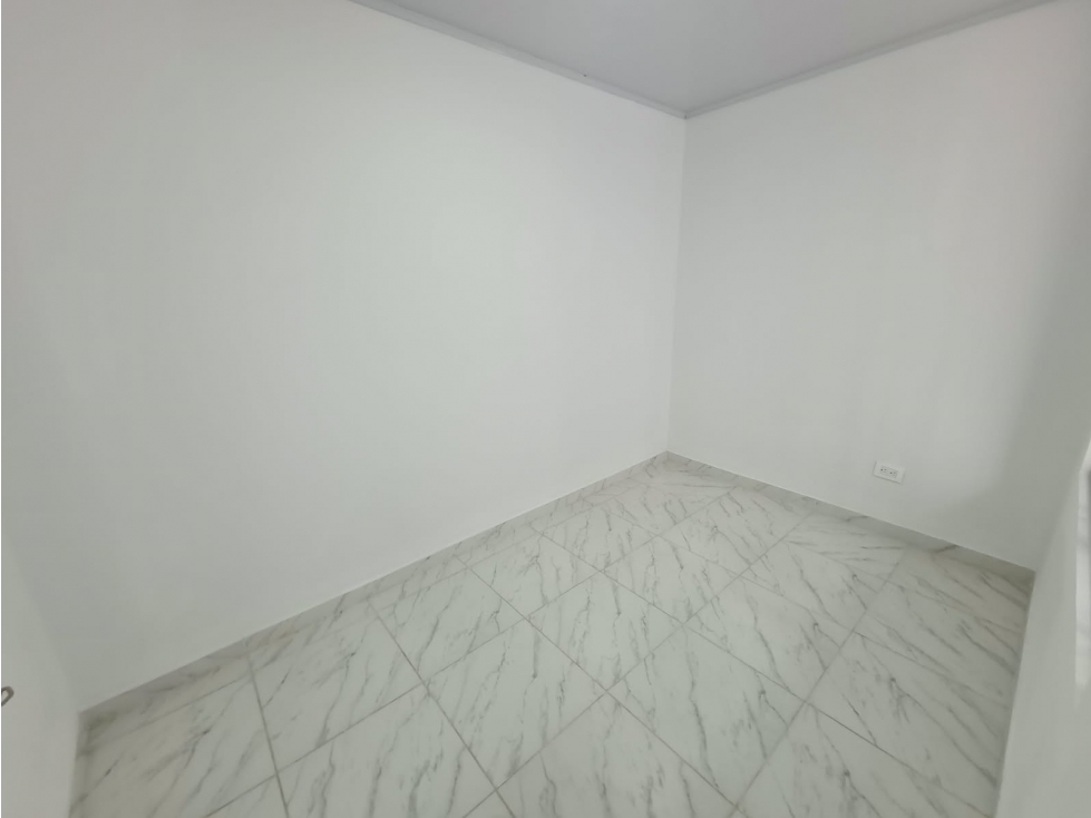 APARTAMENTO DUPLEX BRR. VILLEMAR - FONTIBÓN — foto 3