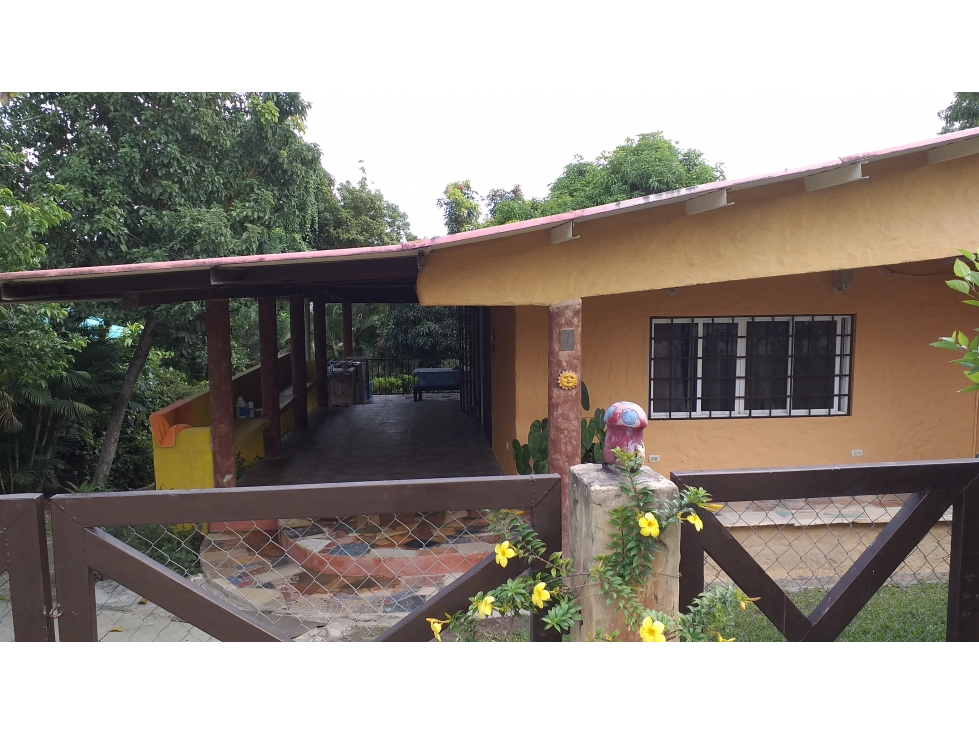 Propiedad de playa de 2 dormitorios, casita y una piscina - 4