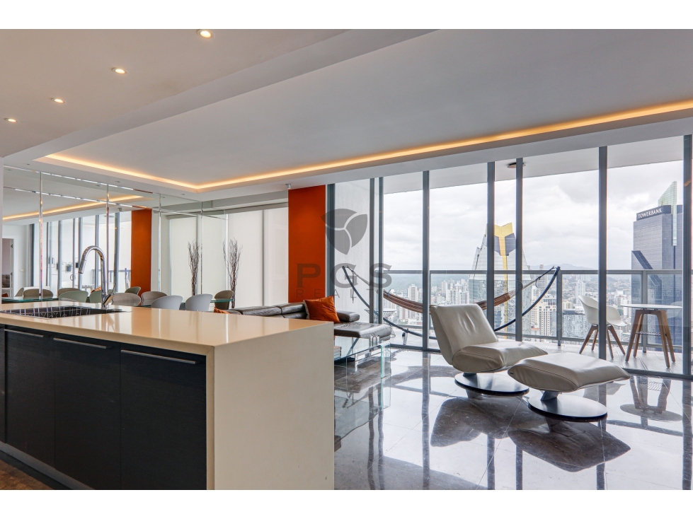 PH Arts & Yoo: Elegante apartamento amoblado en piso alto