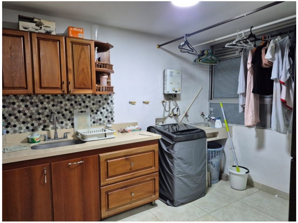 APARTAMENTO EN LAURELES SECTOR CONQUISTADORES — foto 4